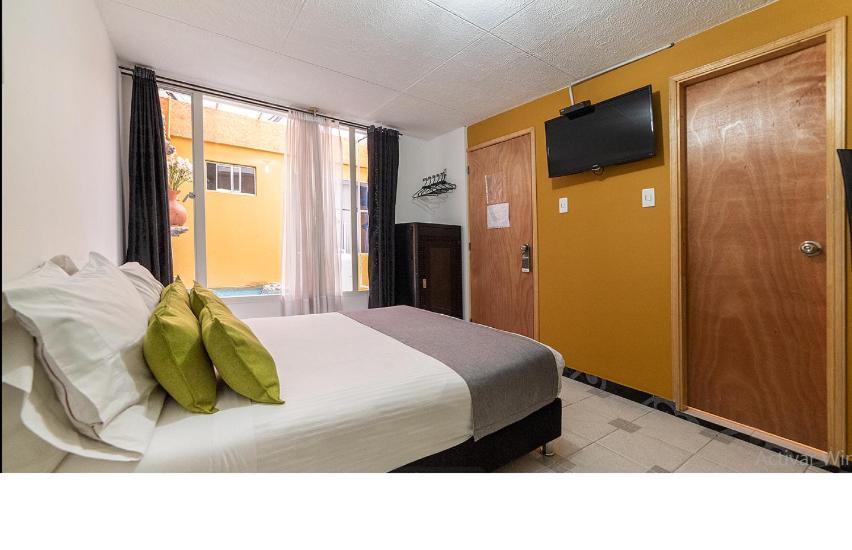 Hotel Casa Normandia Богота Экстерьер фото
