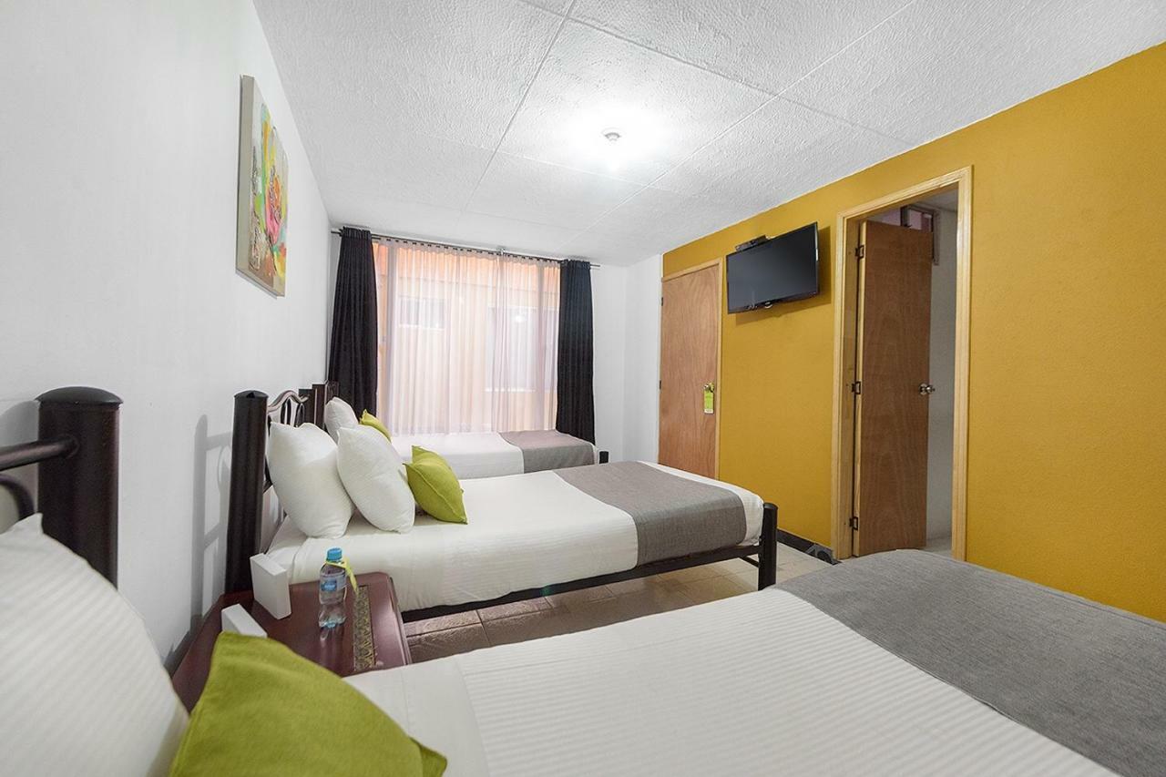 Hotel Casa Normandia Богота Экстерьер фото